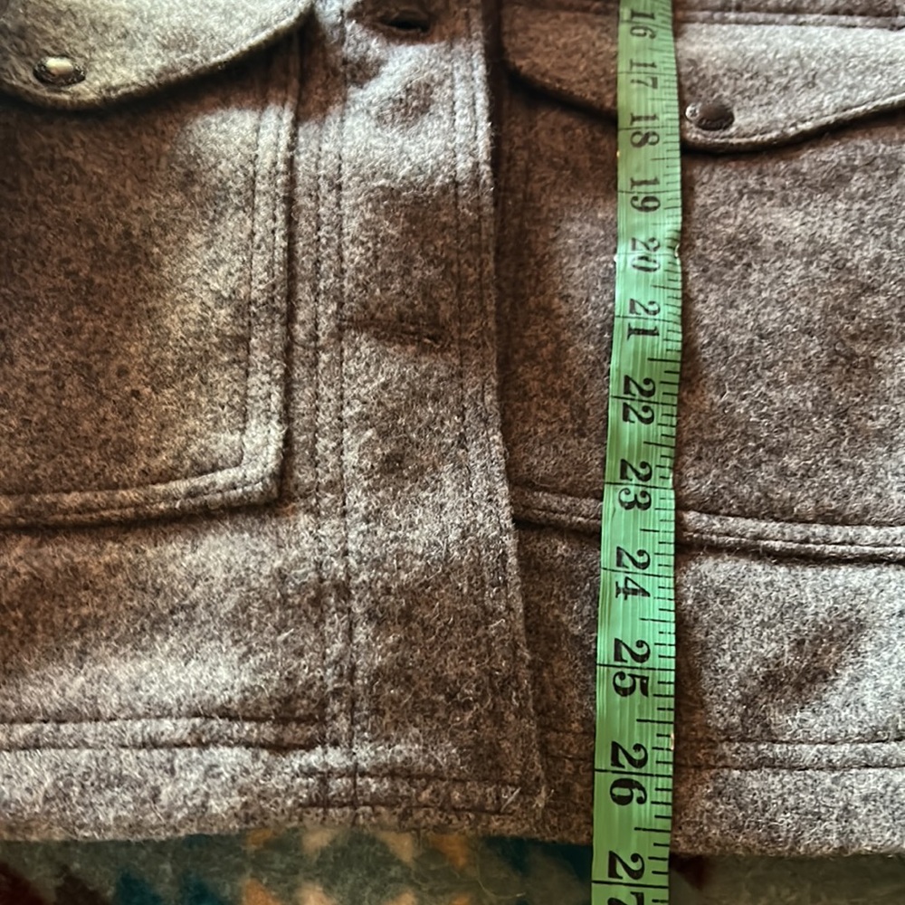 Filson Seattle lined wool cruiser Gray NWT - Picture 13 of 14